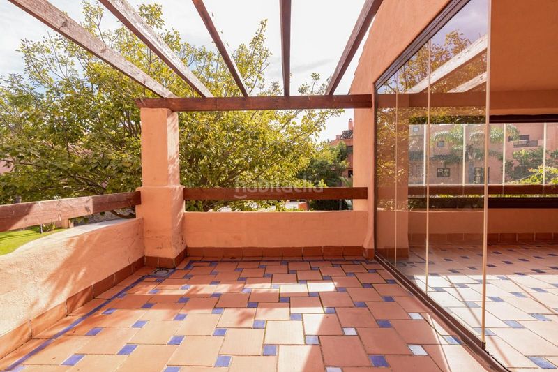 Foto 71eda83b-be9d-4503-a3c0-d10b1ccf39d3. Apartament amb aparcament piscina a Atalaya - Isdabe Estepona