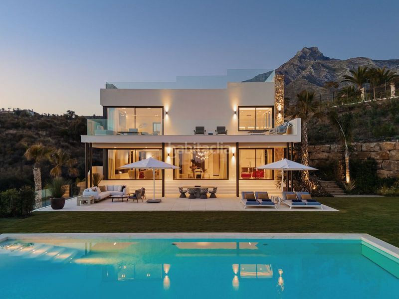 Foto 4a9c869b-b74f-4407-a3db-7af07c478c8f. Xalet amb aparcament piscina a Nagüeles Alto Marbella