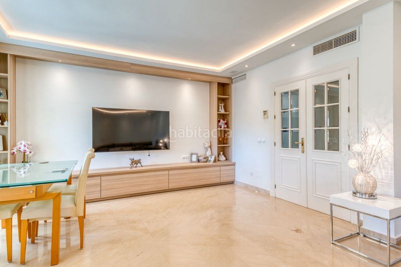 Foto e1ca3d5f-5974-4ab0-bb30-09dc13ea6397. Casa adossada amb aparcament piscina a La Quinta Benahavís