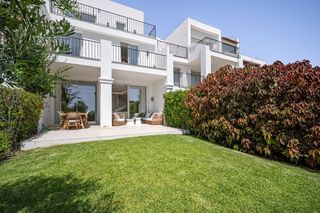 Semi detached house in La Quinta