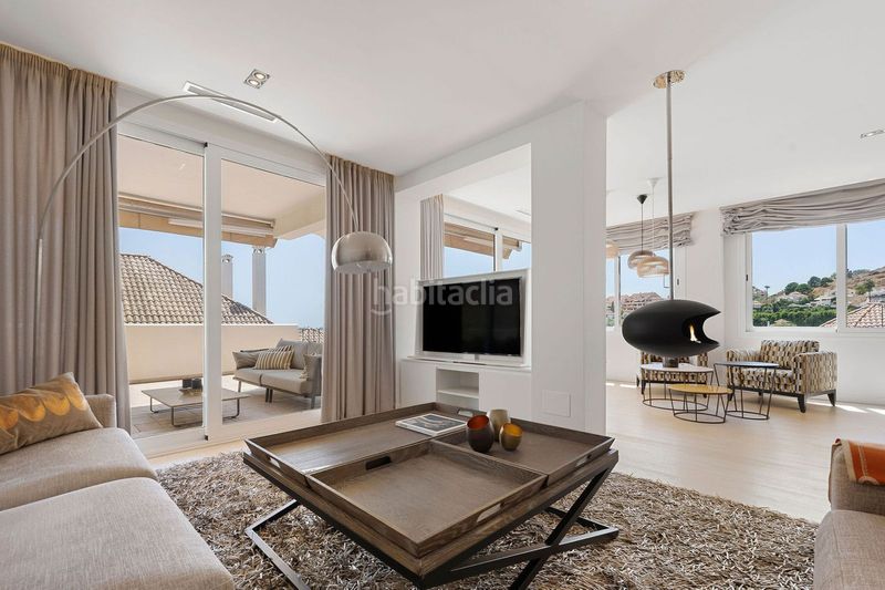 Foto df65aa4b-a50e-40d1-9a05-f697ccd0c5d4. Dúplex amb aparcament piscina a Los Naranjos Marbella