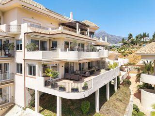 Zweistöckige Wohnung in Los Naranjos