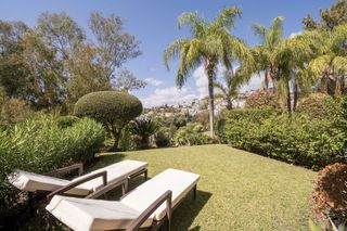 Rent Semi detached house in La Quinta