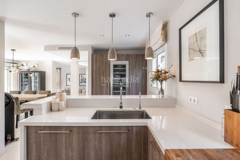 Foto 427c58a3-4759-4068-a56e-b63a8aa59289. Chalet en Las Brisas Marbella