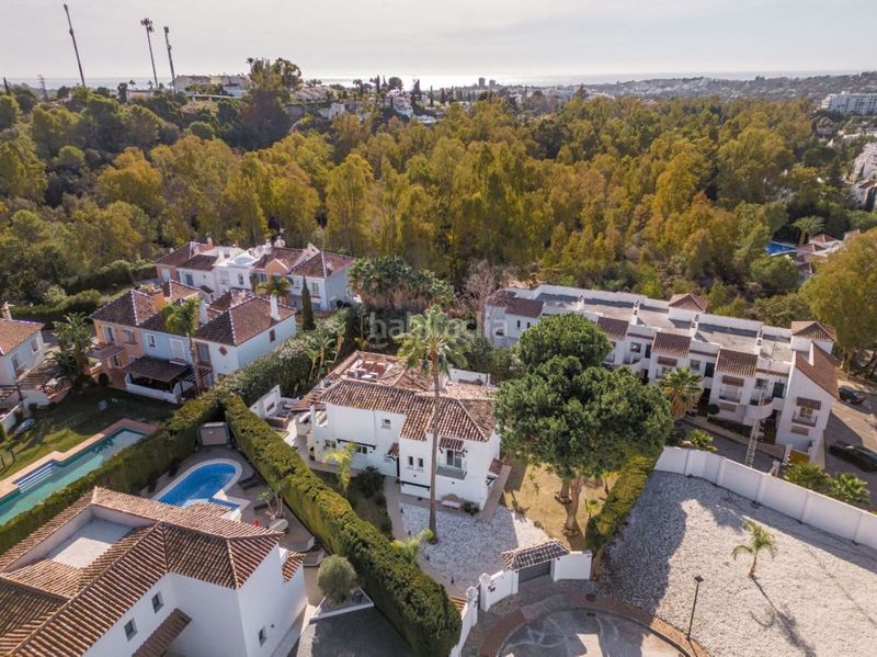 Foto 757830d3-1072-4ad1-b457-f2bff082c84c. Chalet en Las Brisas Marbella