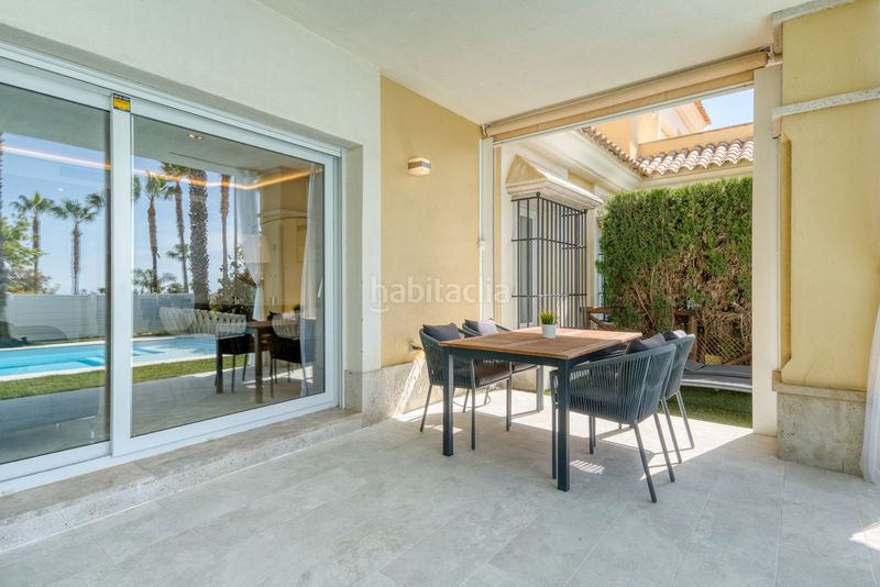 Foto 92c8e60e-3a06-4f7a-bd59-dd8619c902a0. Casa adossada amb aparcament piscina a Santa Clara Marbella
