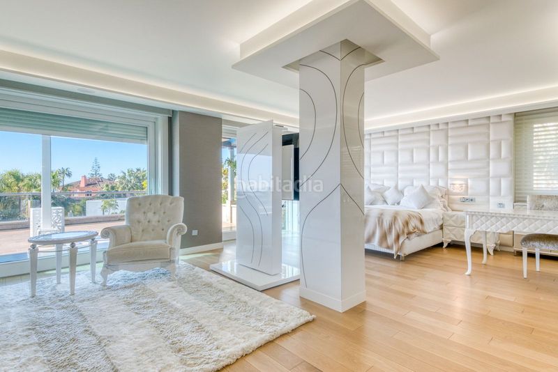 Foto 407f900d-9344-4b76-80b4-388cc3f3ec46. Chalet en bahía de Marbella Marbella