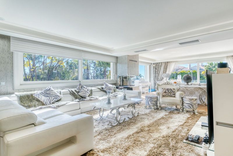 Foto 8f935472-592d-4723-b2b3-cd2558c9bfb4. Chalet en bahía de Marbella Marbella