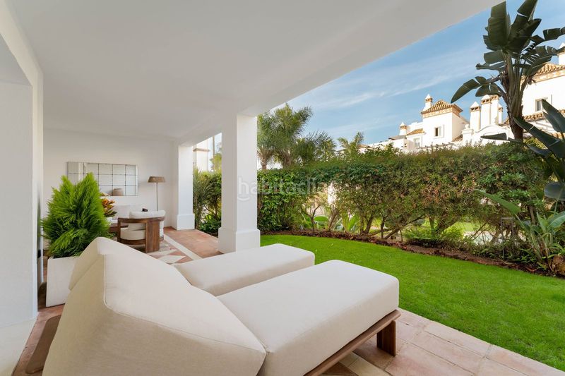 Foto cb57cac5-c15d-41b6-a535-a5619a6d4586. Planta baixa amb aparcament piscina a Nagüeles Alto Marbella