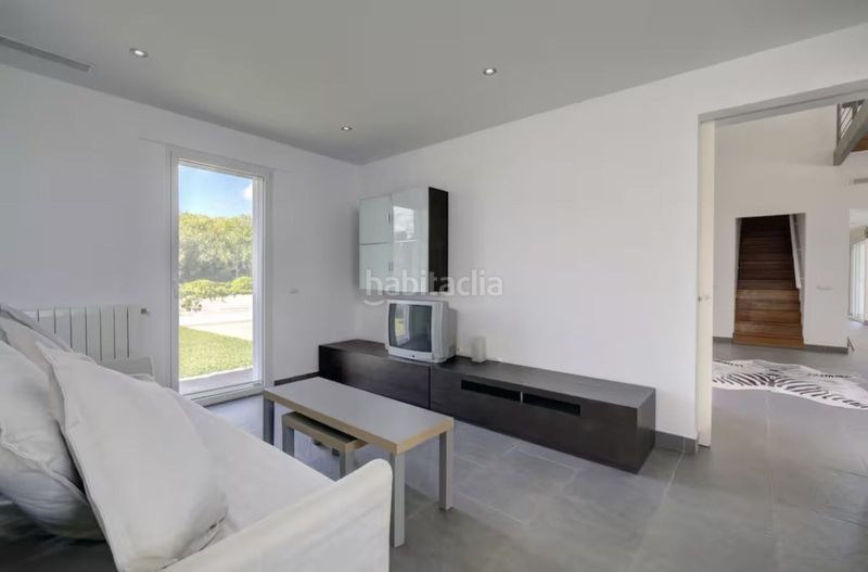 Foto 9bd7f2c6-bc7e-4da8-9068-8f6777bd5dcf. Chalet en Manilva pueblo Manilva