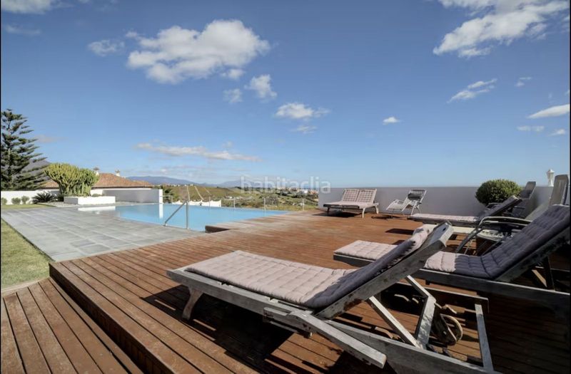 Foto bb409877-ee27-407b-8d7a-cb7dfeb3a4c2. Chalet en Manilva pueblo Manilva