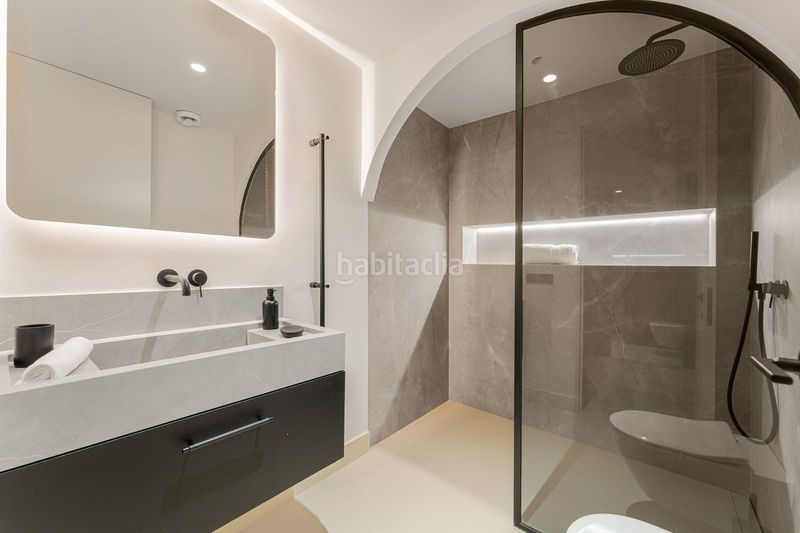 Foto d7bcbd77-26d2-44fa-b6e8-49ff4a9ff5a0. Dúplex amb aparcament piscina a La Quinta Benahavís