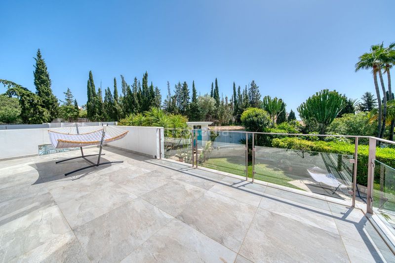 Foto d7a3d9cb-4c73-4d8f-b420-e3973fdacbfc. Xalet amb aparcament piscina a El Rosario - Ricmar Marbella