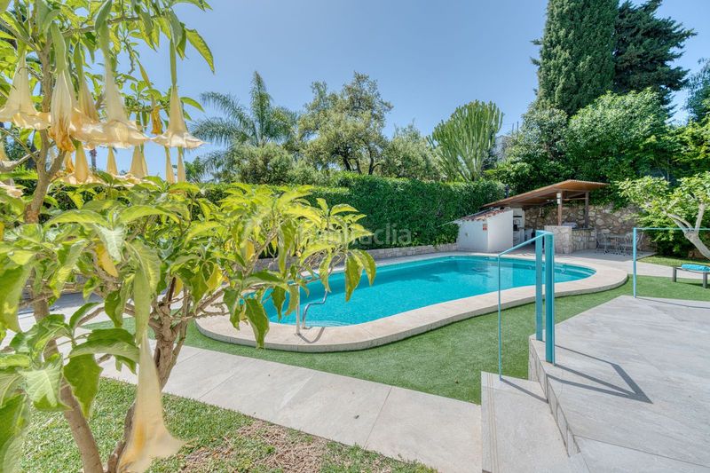 Foto e9843cd8-bbae-4d51-84f9-ba0b100aa3ca. Xalet amb aparcament piscina a El Rosario - Ricmar Marbella