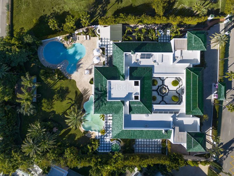 Foto 75f9a1e2-d80f-4c7f-8bdc-97775e825fab. Chalet en Las Brisas Marbella
