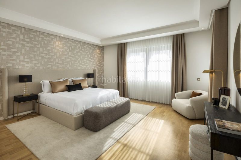 Foto 057d4af6-bebd-40e9-aaaa-486a781505ac. Xalet amb aparcament piscina a Las Brisas Marbella