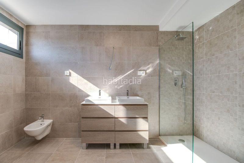 Foto 50a89150-1d94-4724-acdf-fbebf9f2a9db. Chalet en San Luis de Sabinillas Manilva