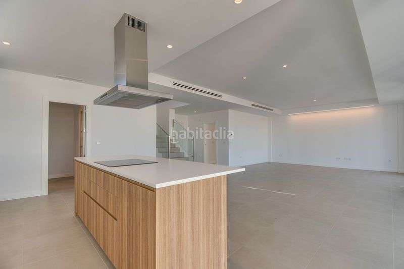 Foto c4a8eee9-0d63-42bb-bb7b-1b6aea8d72cd. Chalet en San Luis de Sabinillas Manilva