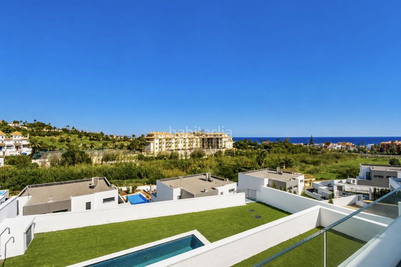 Foto e4dcd41e-b62e-49dd-a7eb-d626a4334fbe. Chalet en San Luis de Sabinillas Manilva