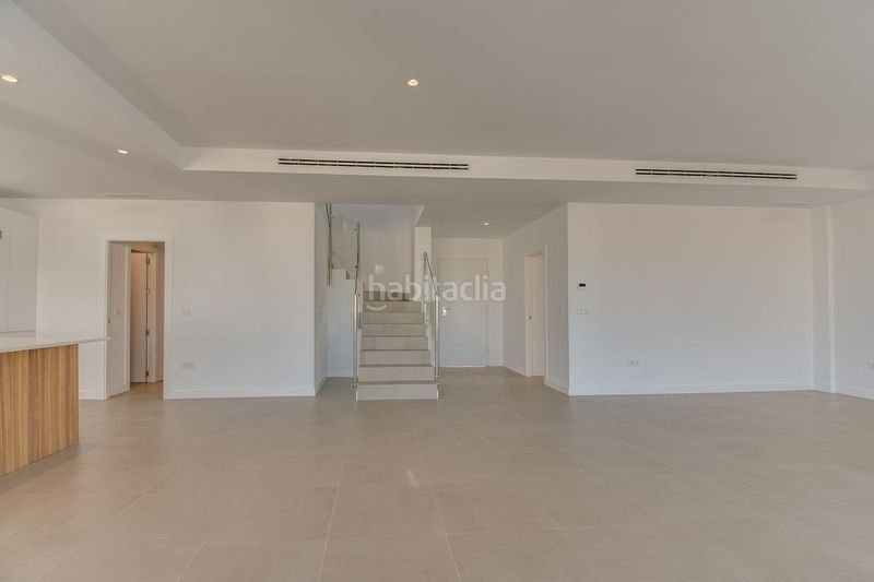 Foto f9d99e6e-971c-4d89-a575-6fd7f76c1b1f. Chalet en San Luis de Sabinillas Manilva