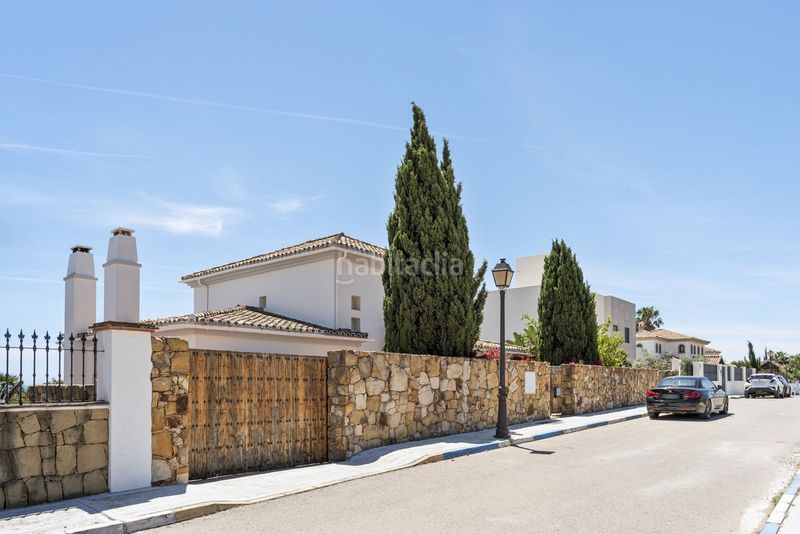 Foto 13cda730-4e5a-4b85-b61a-edc067432018. Xalet amb aparcament piscina a Chullera Manilva