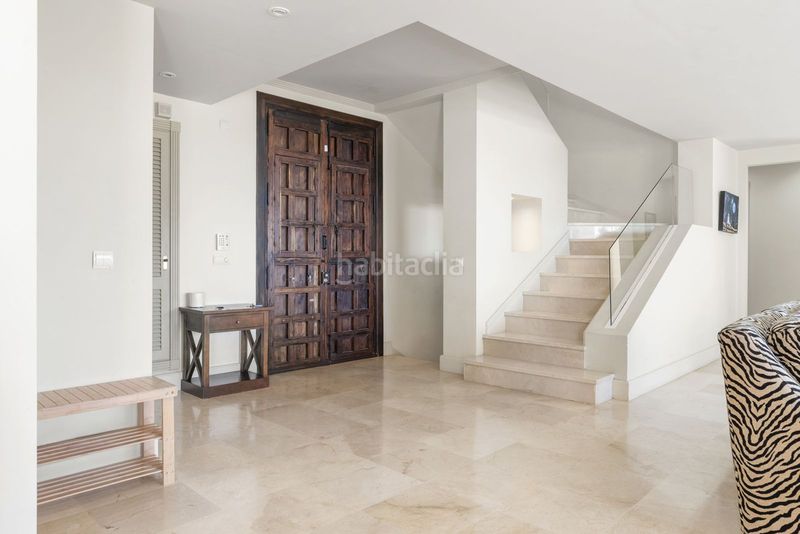 Foto f1557867-2b22-40e1-88cc-b1d7e4af0af2. Xalet amb aparcament piscina a Chullera Manilva
