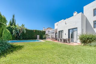 Xalet a Rodeo Alto - Guadaiza - La Campana