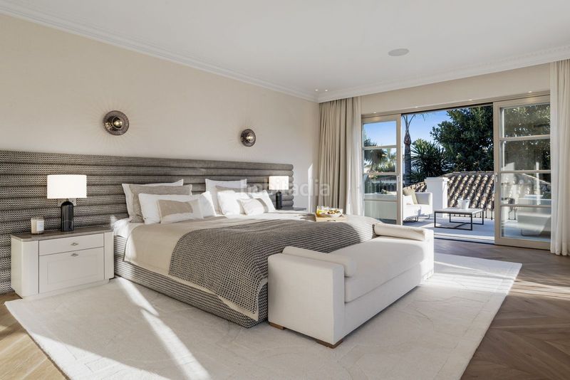 Foto 6b6891e4-a29b-4439-9657-47a87474a0f0. Xalet amb aparcament piscina a Las Brisas Marbella