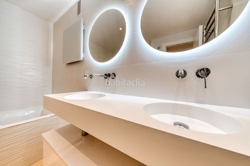 Foto 5c1e9979-de5b-4cc9-95d2-8979effb2ca7. Apartament amb aparcament piscina a Los Flamingos Benahavís