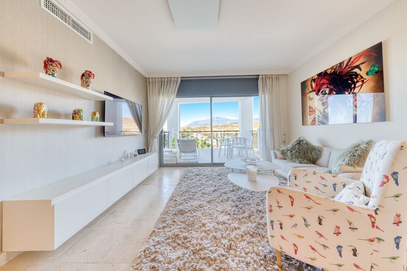 Foto 73c60ba1-9156-40b4-915a-82eb0106a7ce. Apartament amb aparcament piscina a Los Flamingos Benahavís