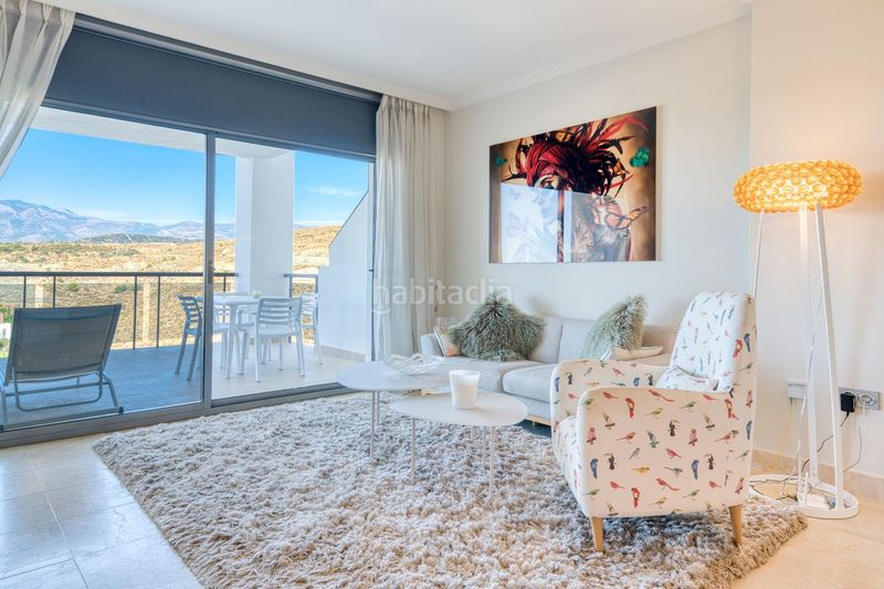 Foto 81a2bf79-da7d-44a7-9157-256983ce27c7. Apartament amb aparcament piscina a Los Flamingos Benahavís