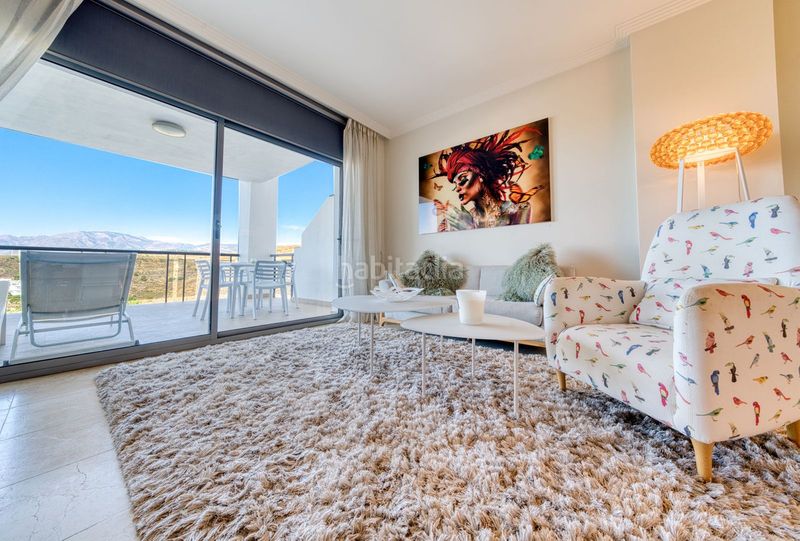 Foto e8e8fb7a-b7dd-42b3-90fd-8760b996efa2. Apartament amb aparcament piscina a Los Flamingos Benahavís