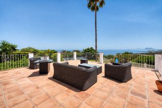 Chalet en Torreguadiaro-San Diego