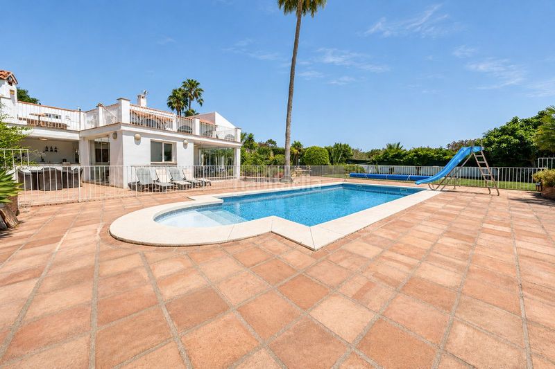 Foto 5e4a71e7-ca51-41ab-b32d-64bcbff9338e. Xalet amb aparcament piscina a Torreguadiaro-San Diego Sotogrande