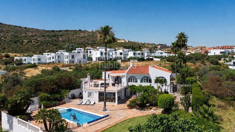 Foto e626c877-357d-4d23-90be-0f1db828be8d. Xalet amb aparcament piscina a Torreguadiaro-San Diego Sotogrande