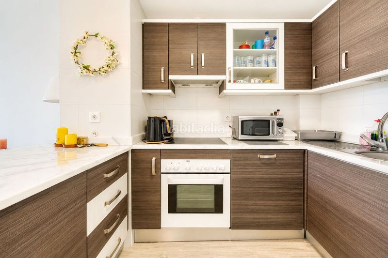 Foto 554f975a-e3f4-47a7-a2bf-89f5096f40ef. Apartament amb aparcament piscina a Chullera Manilva