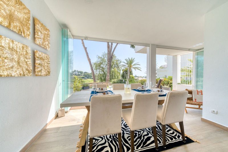 Foto 4d7bd315-be1f-4fb4-a024-78ebcf42b2ed. Planta baixa amb piscina a Aloha Marbella