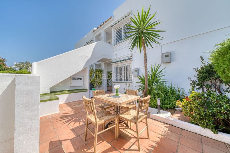 Foto c69822e3-731f-40ba-8763-e4df231e9c6c. Planta baixa amb piscina a Aloha Marbella