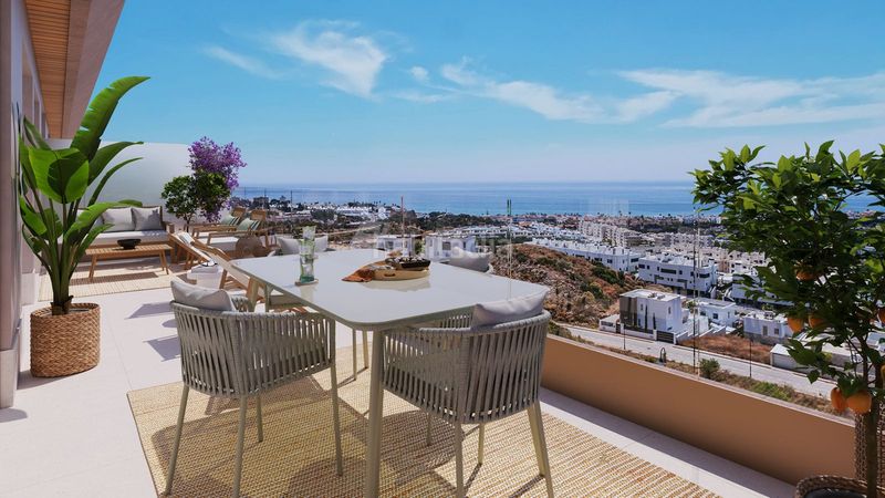 Foto 849ba710-5373-44f5-b0e2-df3140a95d69. Planta baixa amb aparcament piscina a la cala Mijas Mijas