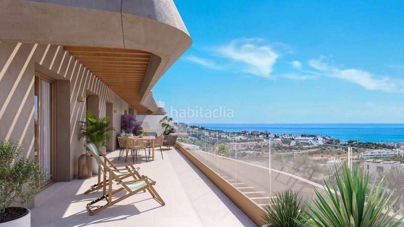 Foto f22910e8-99a3-4381-aa13-195cdc016146. Planta baixa amb aparcament piscina a la cala Mijas Mijas