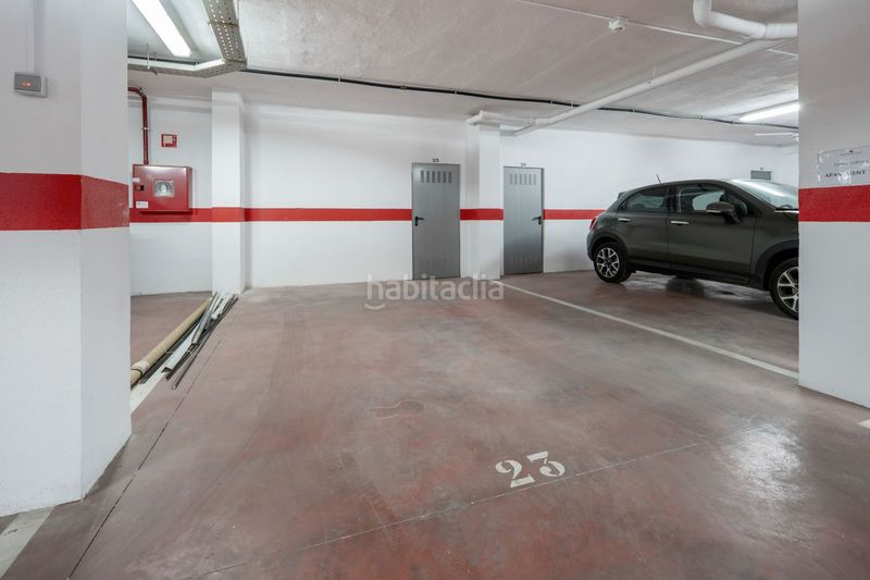 Foto 0e7ff8d2-2e9f-474d-b30e-95126176a2c5. Dúplex en Los Naranjos Marbella