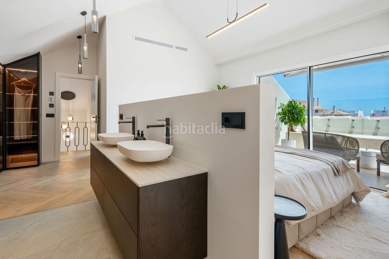 Foto f98795c8-ce33-4298-a223-a7205ca172c4. Dúplex en Los Naranjos Marbella