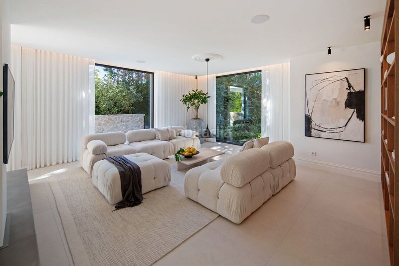 Foto a5f16dc4-1ef7-45bb-8a95-27b0e8530fc2. Chalet en Las Brisas Marbella