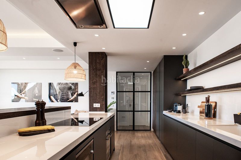 Foto 630c3a9c-642c-4230-8101-78c994eb5957. Àtic amb aparcament piscina a Las Brisas Marbella