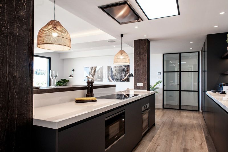 Foto c8c8b1a4-928e-4dc8-9148-b839f8405c5f. Àtic amb aparcament piscina a Las Brisas Marbella