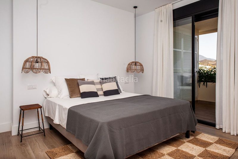 Foto f952316a-0317-4491-99b7-2621e5f583cb. Àtic amb aparcament piscina a Las Brisas Marbella