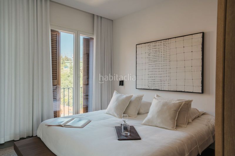 Foto 93ea8619-8e37-4605-b438-ebc263d9ec20. Dúplex en Los Naranjos Marbella