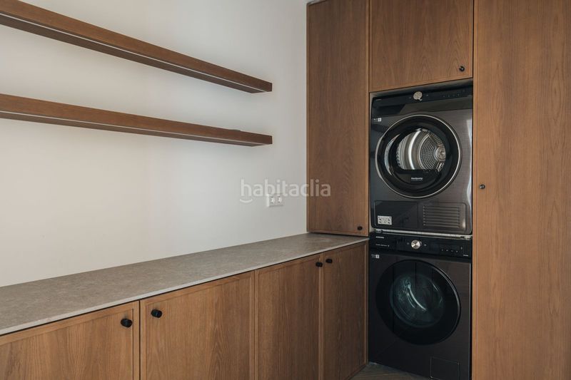 Foto dde8dd1a-86db-4d61-ba34-8c6ca3ebb2d2. Dúplex en Los Naranjos Marbella