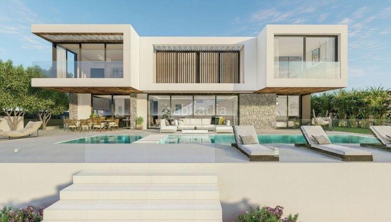 Foto 152586bc-c1e6-4c90-a458-55f27f3a3a88. Xalet amb aparcament piscina a Mijas golf Mijas