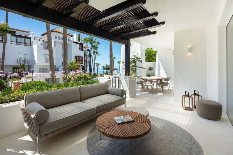 Foto 46d2ae45-b8df-4f7d-918e-77be8ed046a5. Planta baja en Puente Romano Marbella